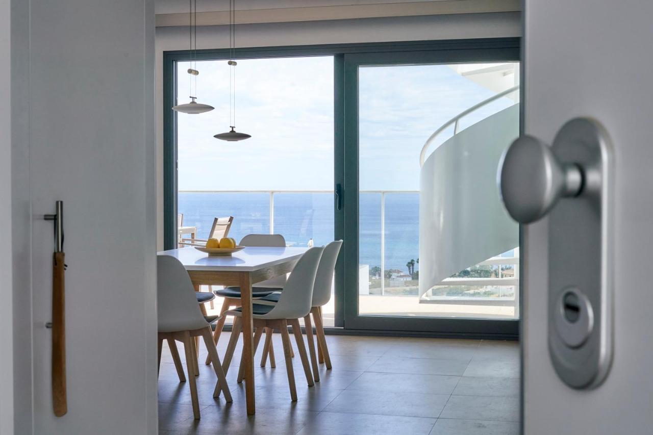 Penthouse With Stunning View And Rooftop Terrace Manilva Extérieur photo